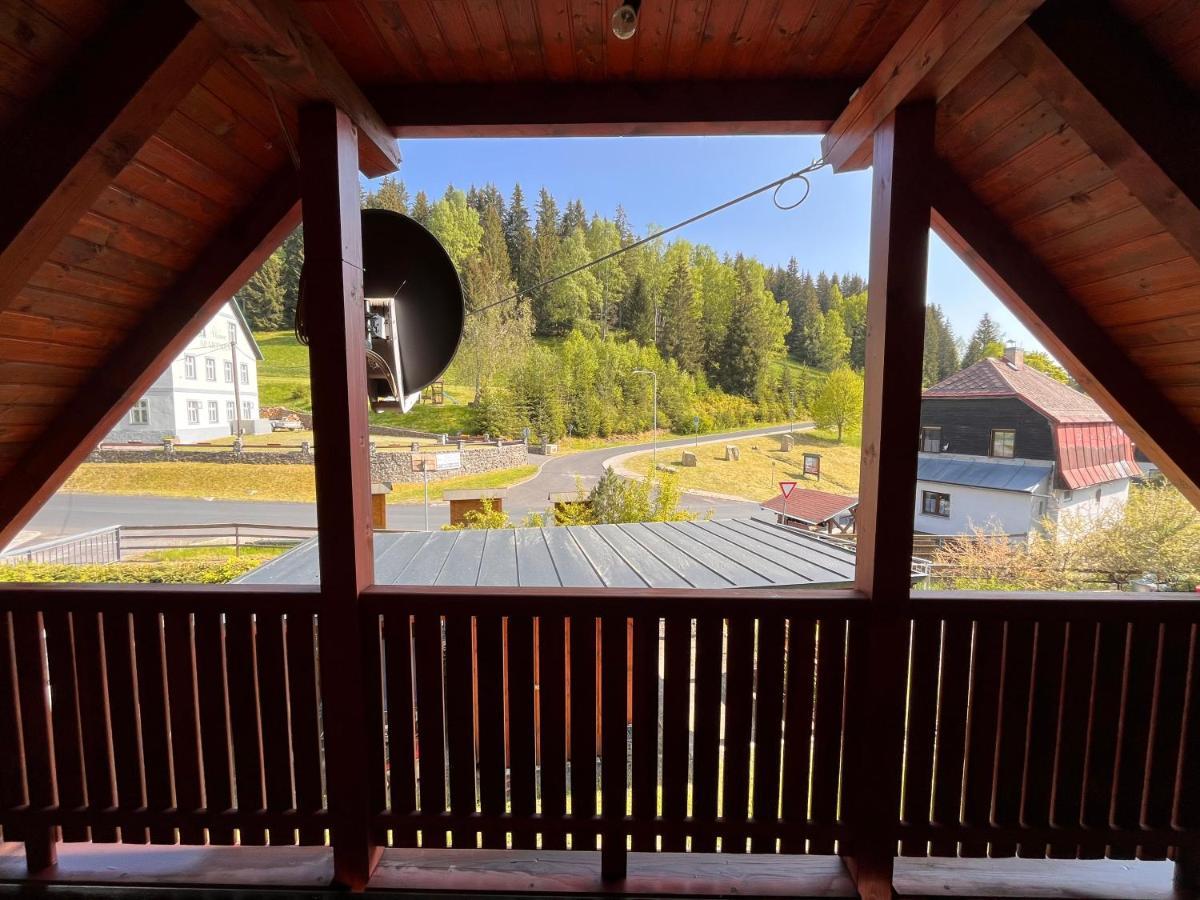 Hofberg Apartman Nové Hamry Eksteriør bilde